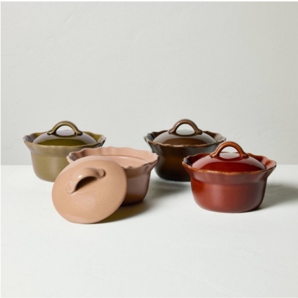 Hearth And Hand Set Of 4 Ramekins With Ruffled Edge In Brown/Red/Green/Tan